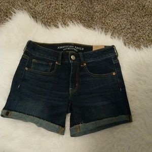American Eagle Outfitters Dark Denim Cuffed Shorts Size 6 New